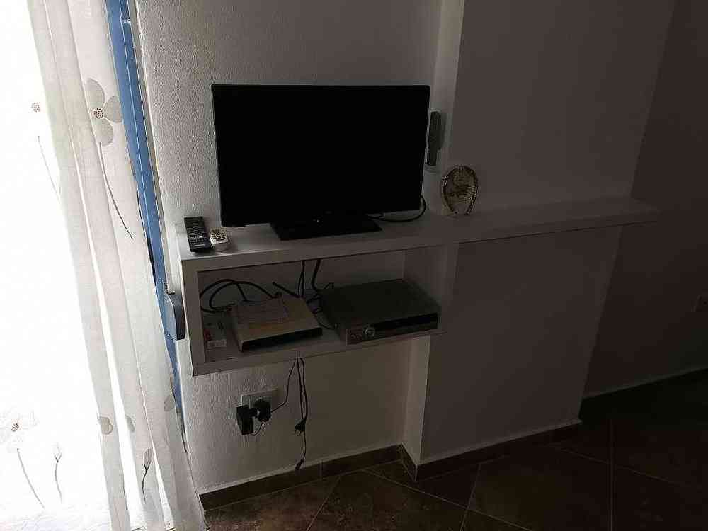 Rent! Apartment 1+1 with balcony. 60 m2. From 25 euro