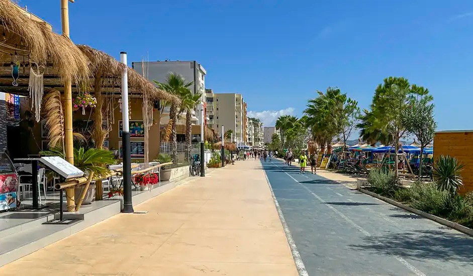 Holidays in accommodation in Albania. Durres
