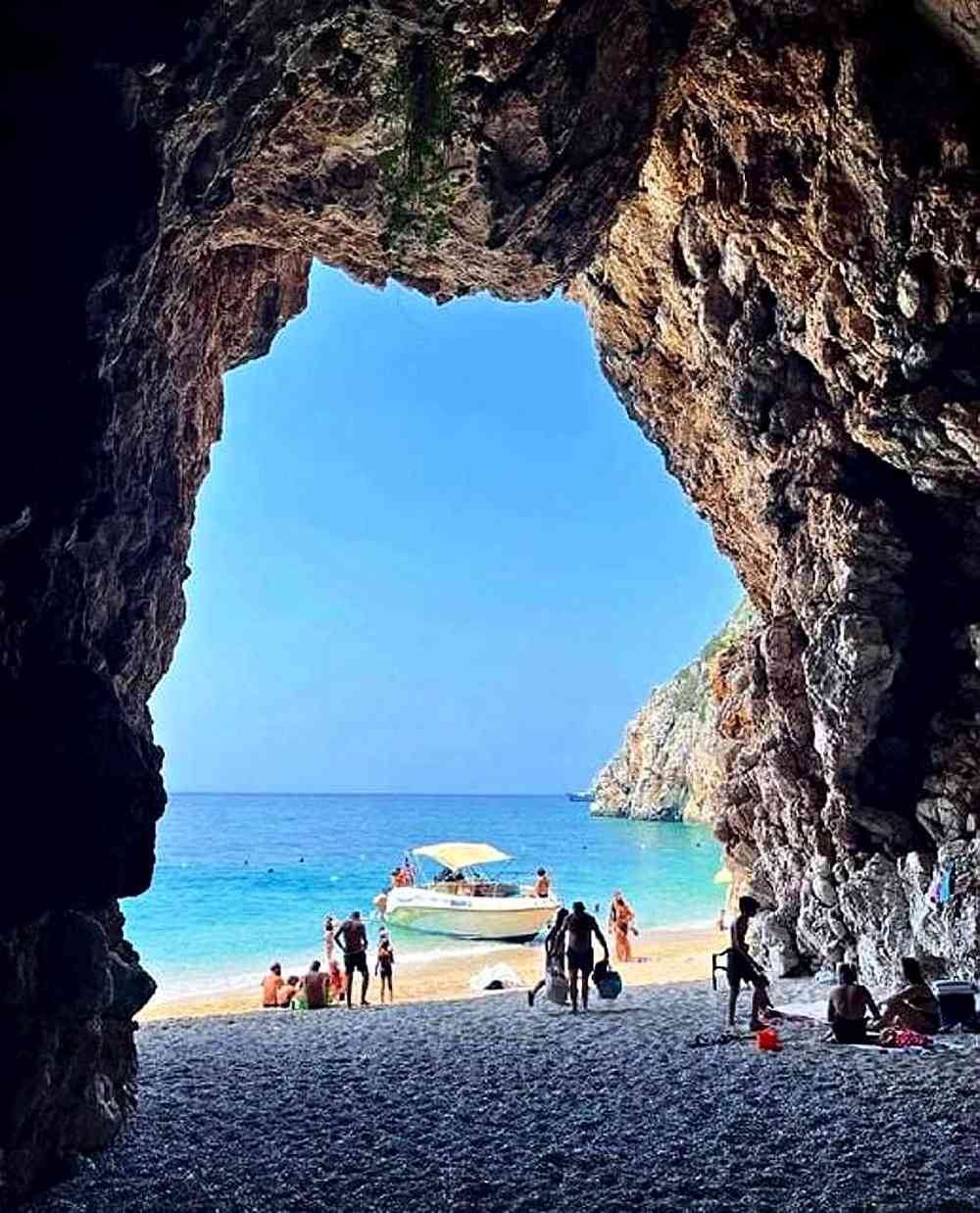 Himara
