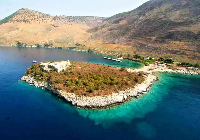 Walking along the southern coast of Albania